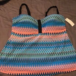 Women’s Plus Swim Top